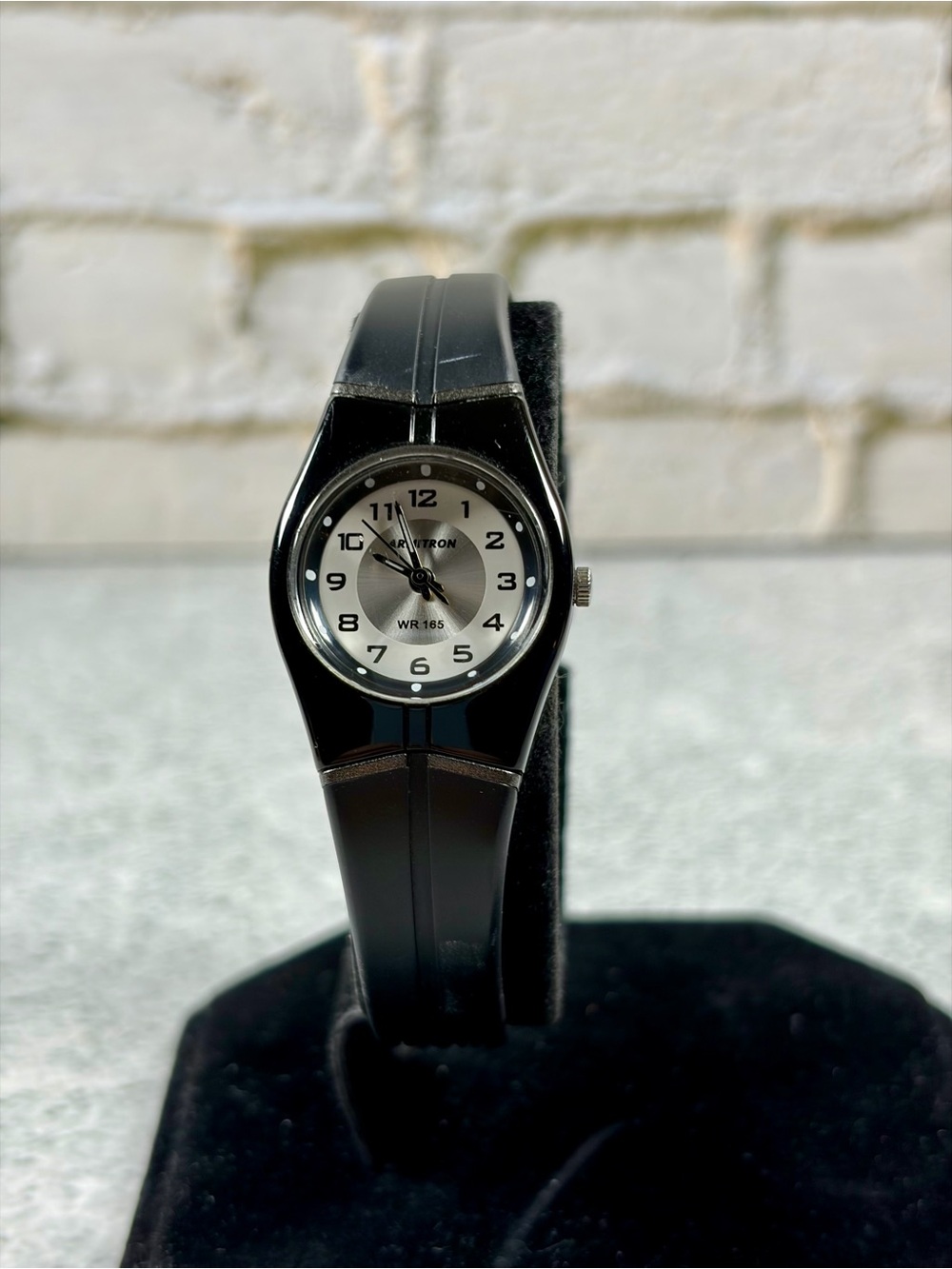 Armitron Women’s Black Quartz Watch Silver Dial WR 165 New Battery 23mm